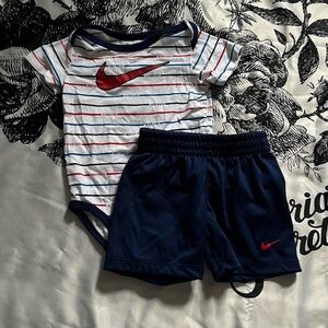 Nike baby boy bodysuit and shorts set